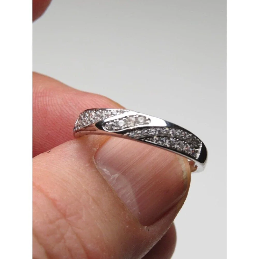 *925 Sterling Silver Diamond Band